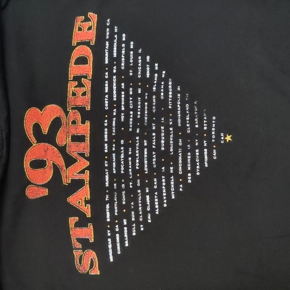 1993 Brooks & Dunn Stampede Tour Shirt - Picture 5 of 5